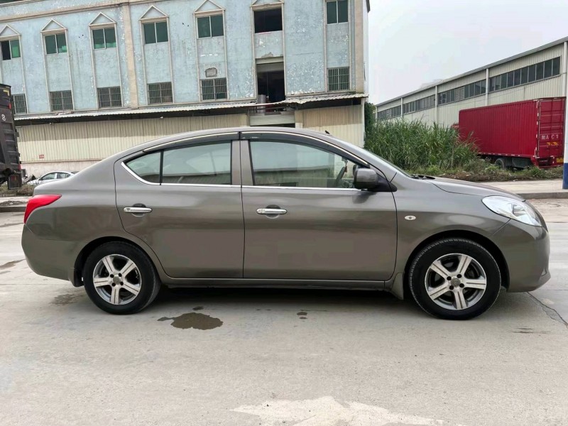 东莞12年日产阳光7