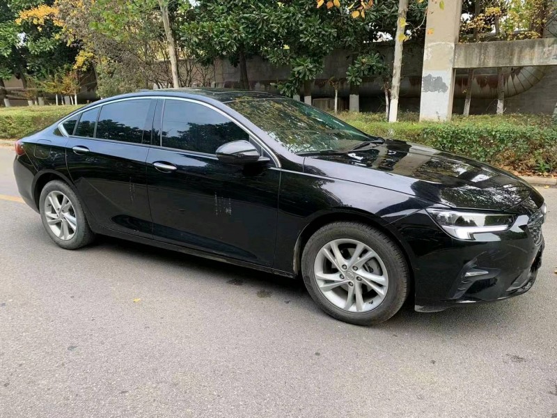 徐州21年别克君威2