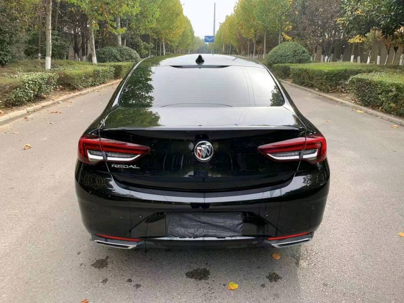 徐州21年别克君威9