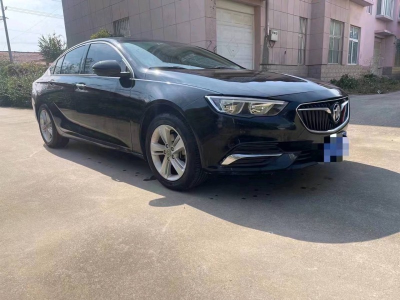 潍坊18年别克君威3