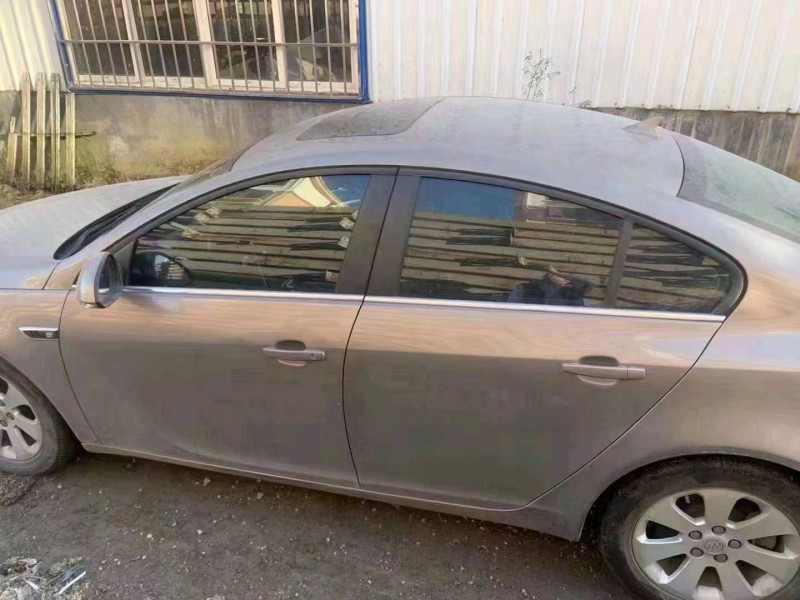 青岛13年别克君威9