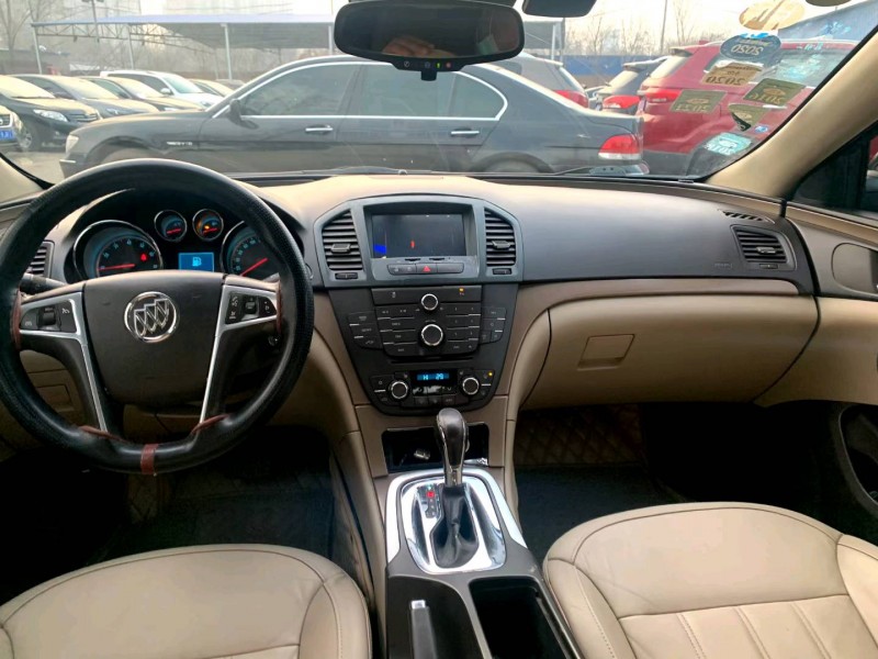 保定12年别克君威6