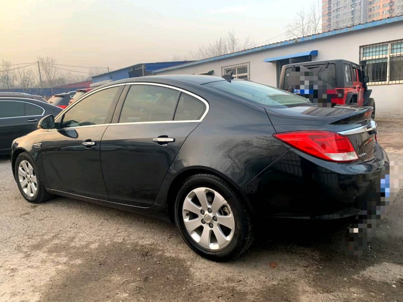 保定12年别克君威7