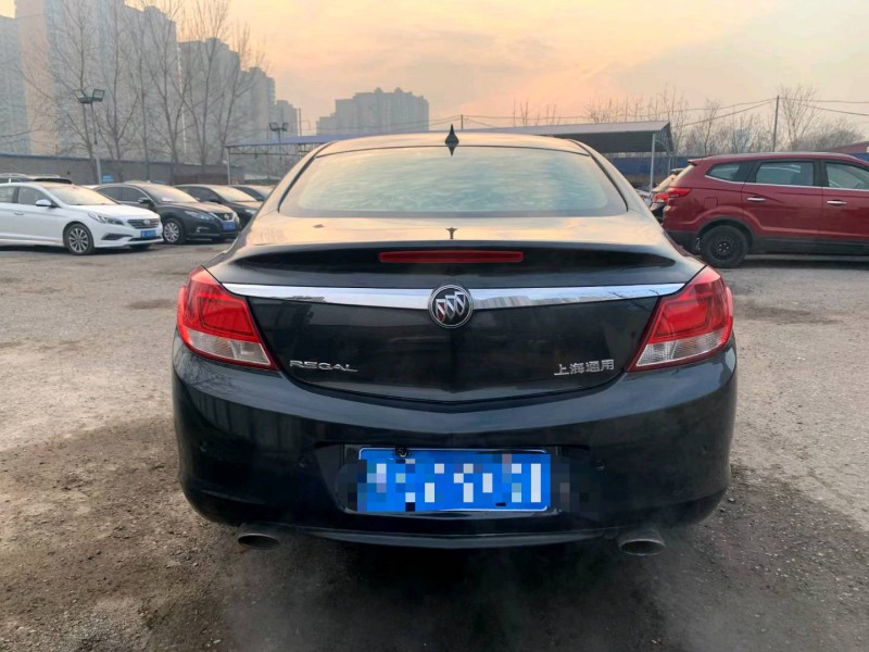 保定12年别克君威9