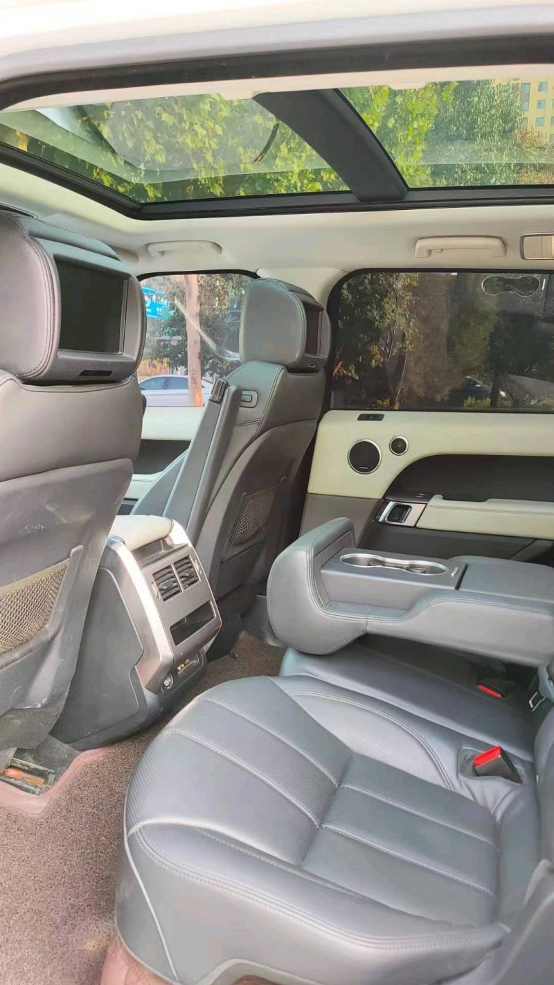 邯郸14年路虎揽胜运动8