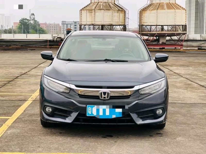 东莞17年本田思域1