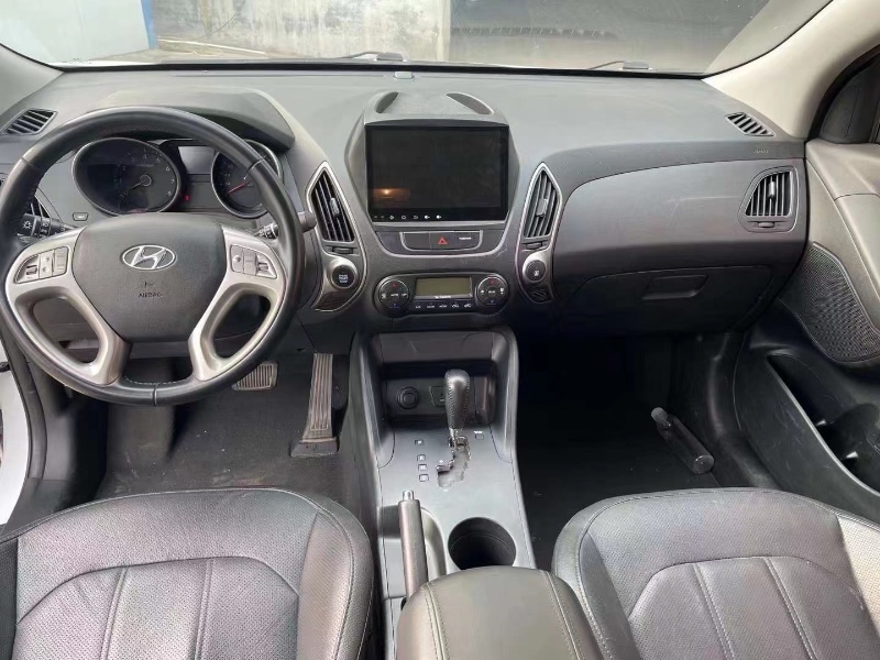 济宁18年现代ix357