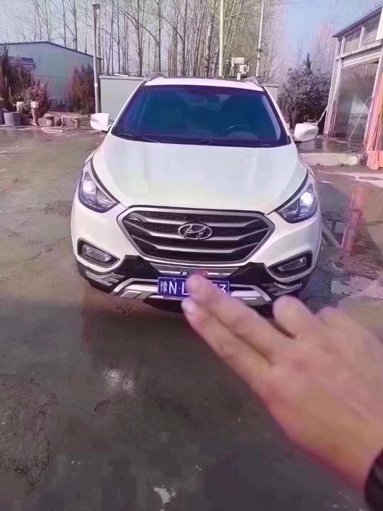 北京14年现代ix351