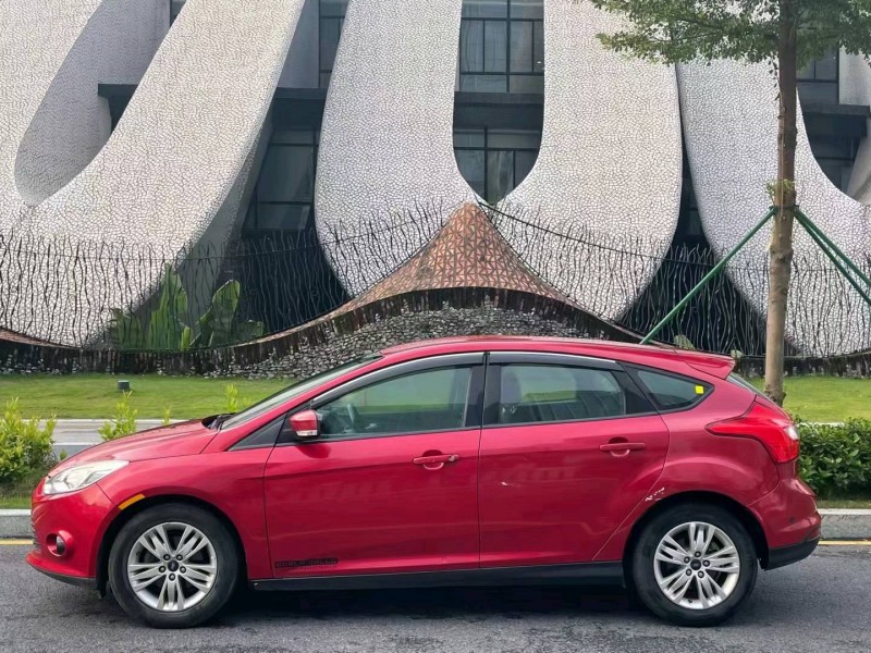 东莞14年福特福克斯8