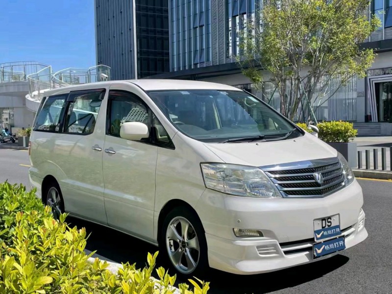 东莞09年丰田埃尔法2