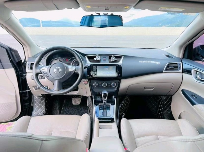 东莞18年日产轩逸4