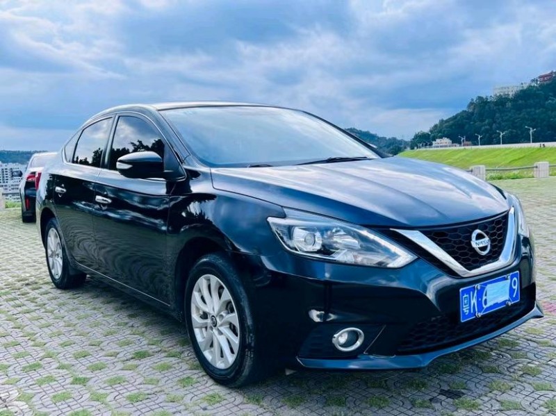 东莞18年日产轩逸3