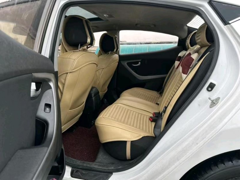 东莞16年现代朗动4