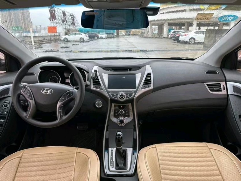 东莞16年现代朗动5