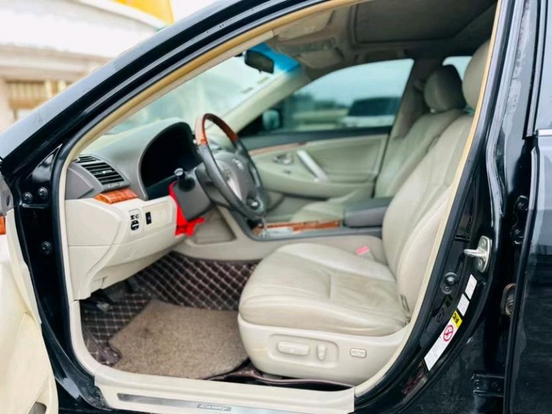 东莞08年丰田凯美瑞6