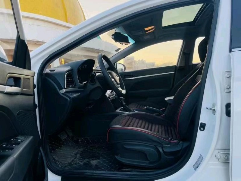 东莞17年现代领动5