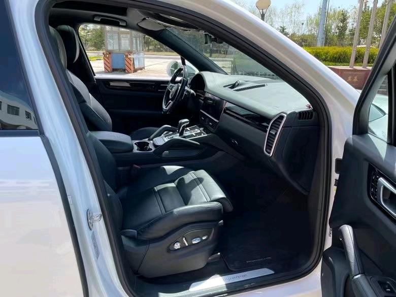 盐城20年保时捷卡宴5