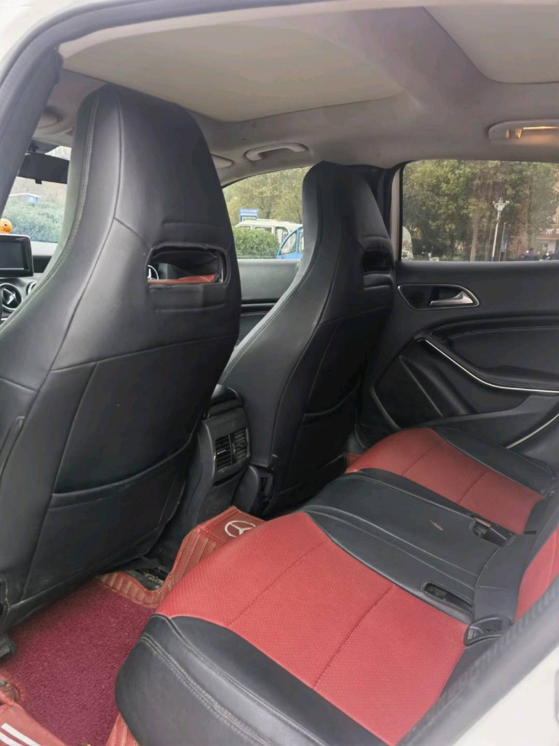 青岛15年奔驰GLA6