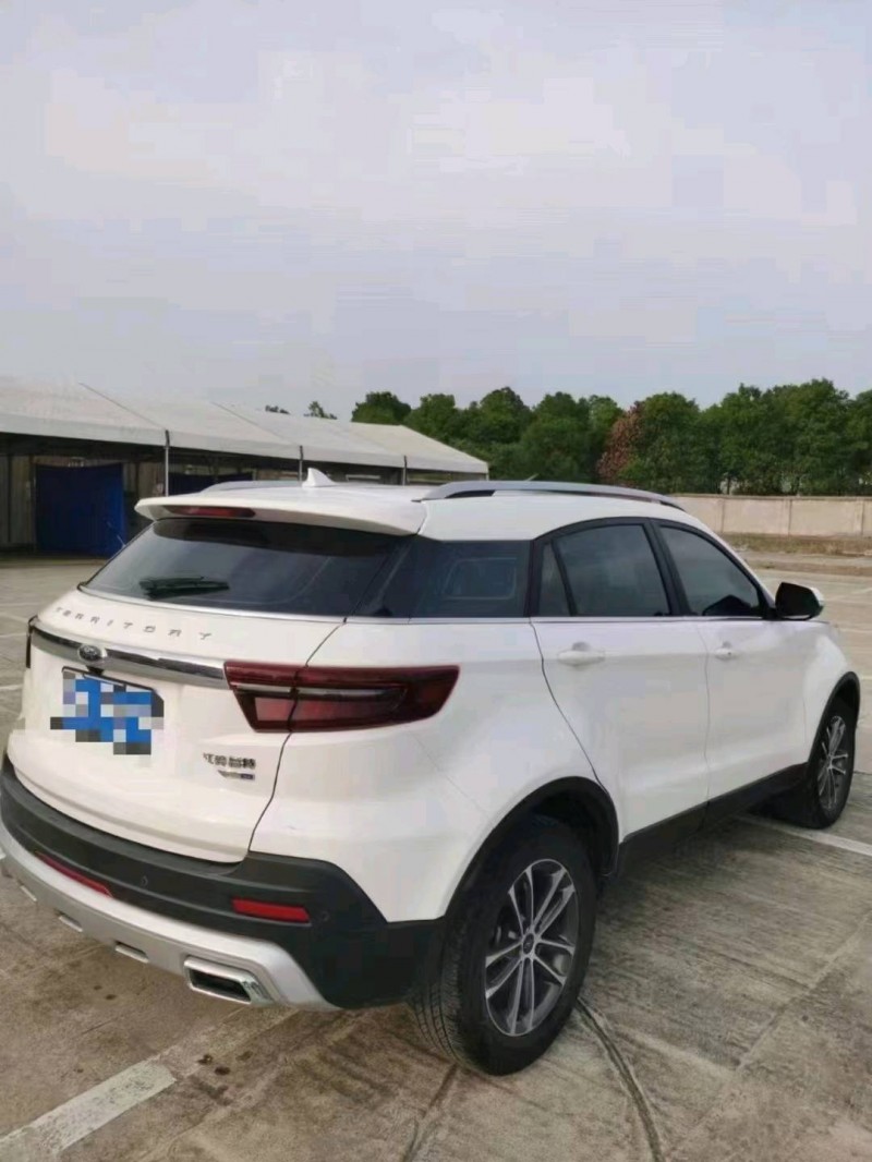 武汉21年福特领界5