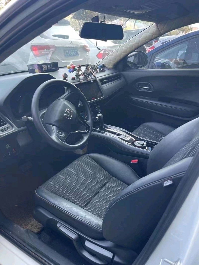 广州16年本田缤智4