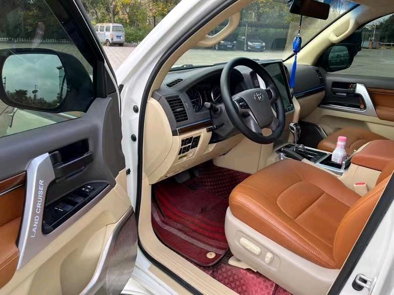 盐城17年丰田兰德酷路泽4