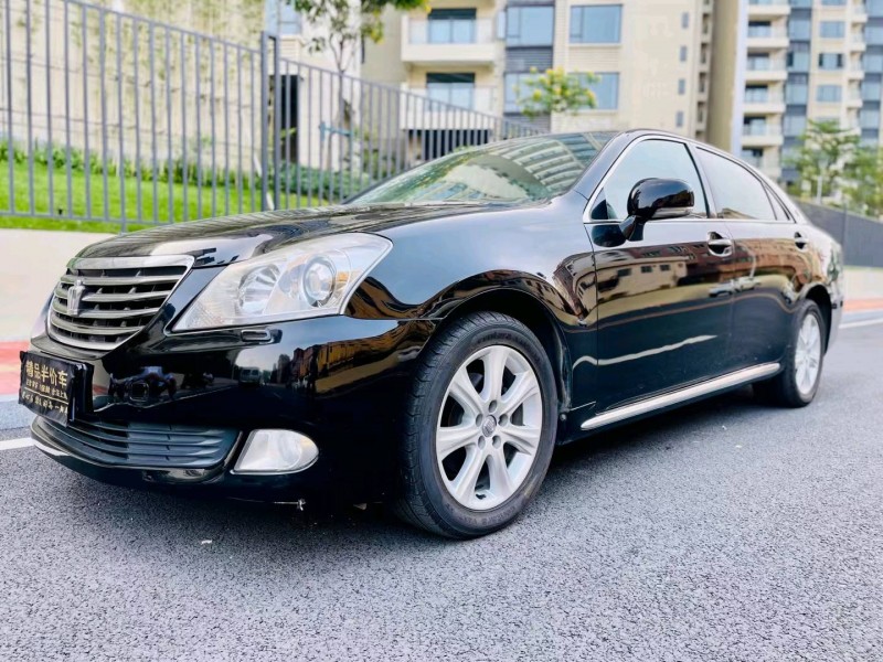 东莞13年丰田皇冠2