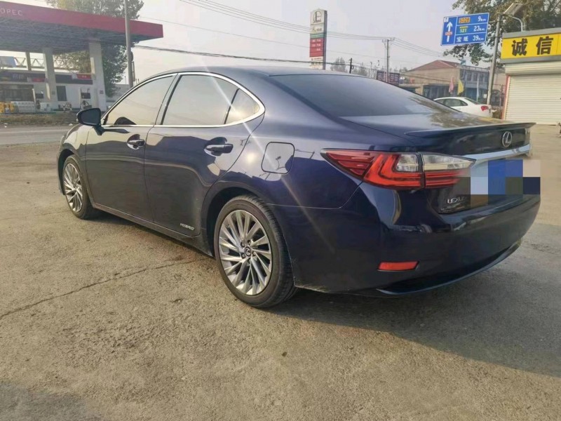 邯郸16年雷克萨斯ES5