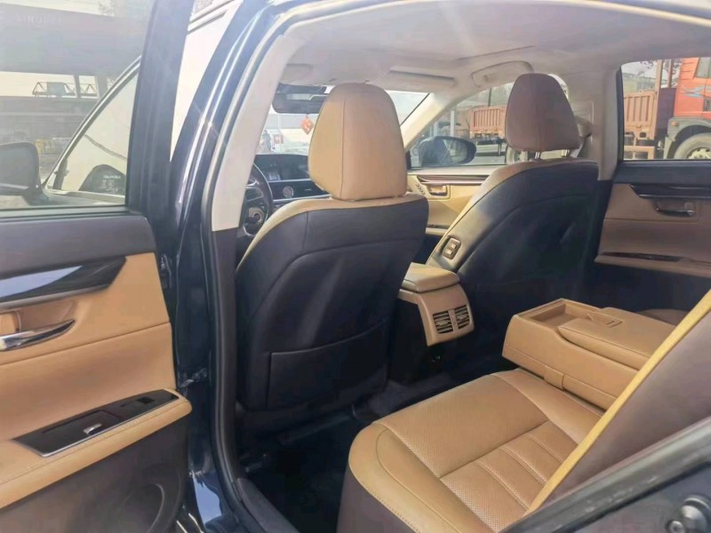 邯郸16年雷克萨斯ES1