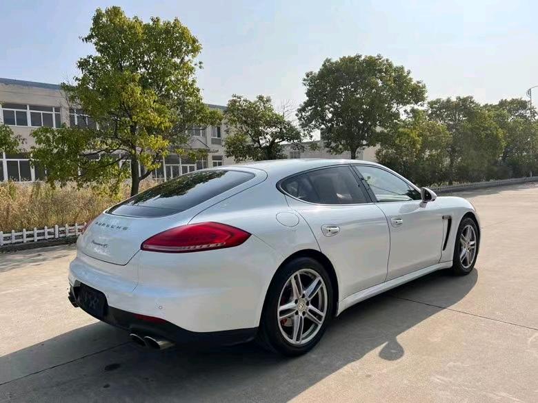 盐城14年保时捷帕拉梅拉8