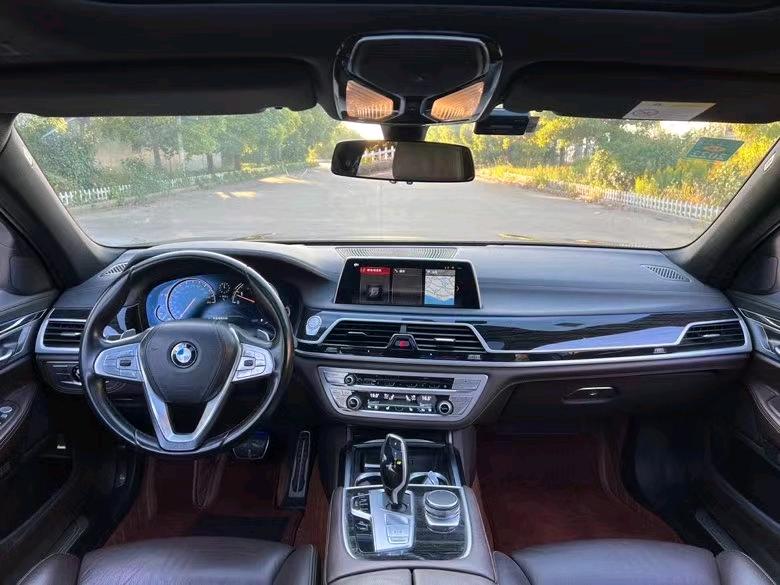 盐城18年宝马7系7