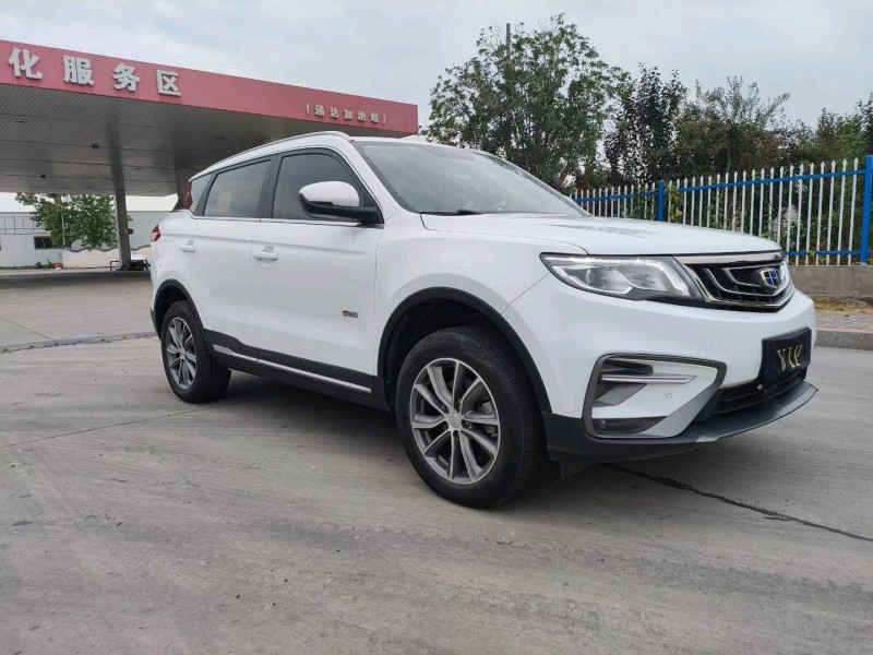 徐州19年吉利博越8