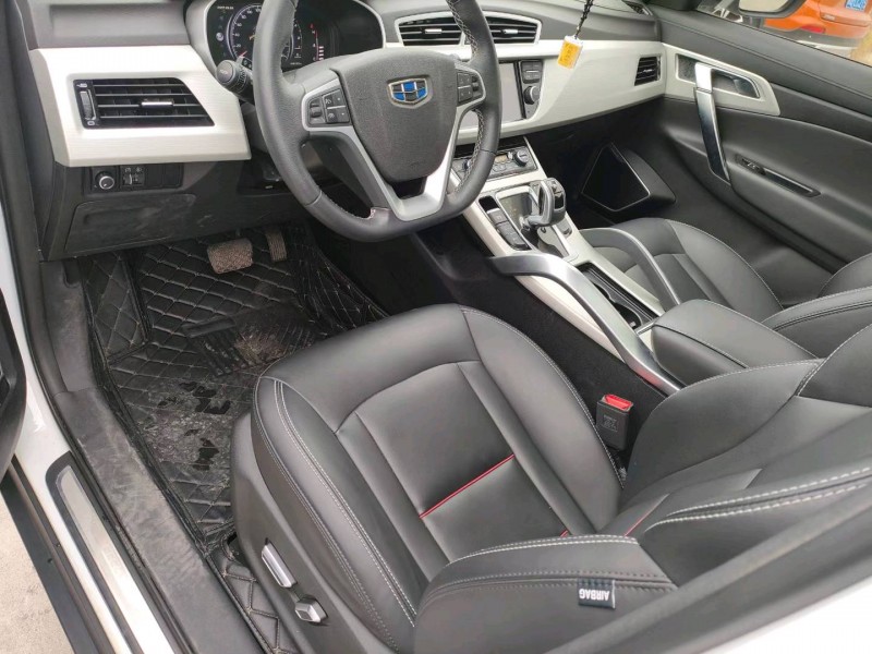 徐州19年吉利博越3