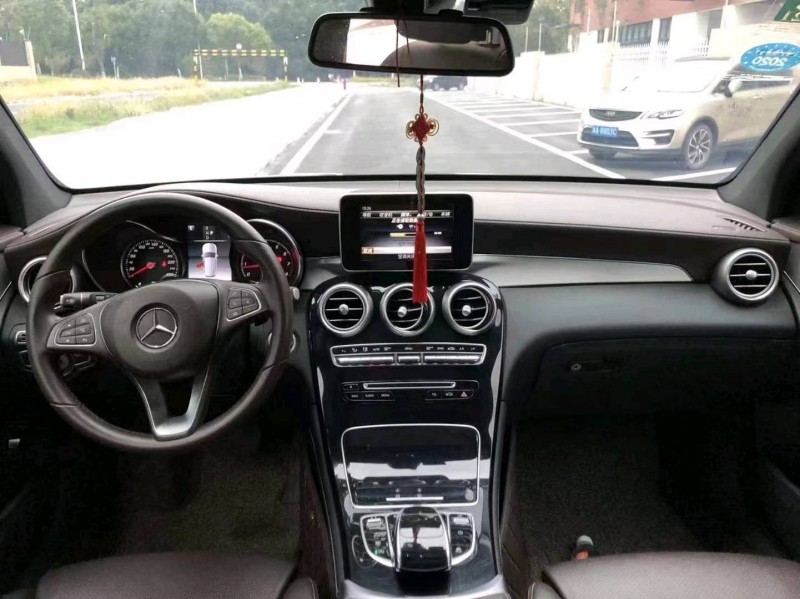 徐州19年奔驰GLC5