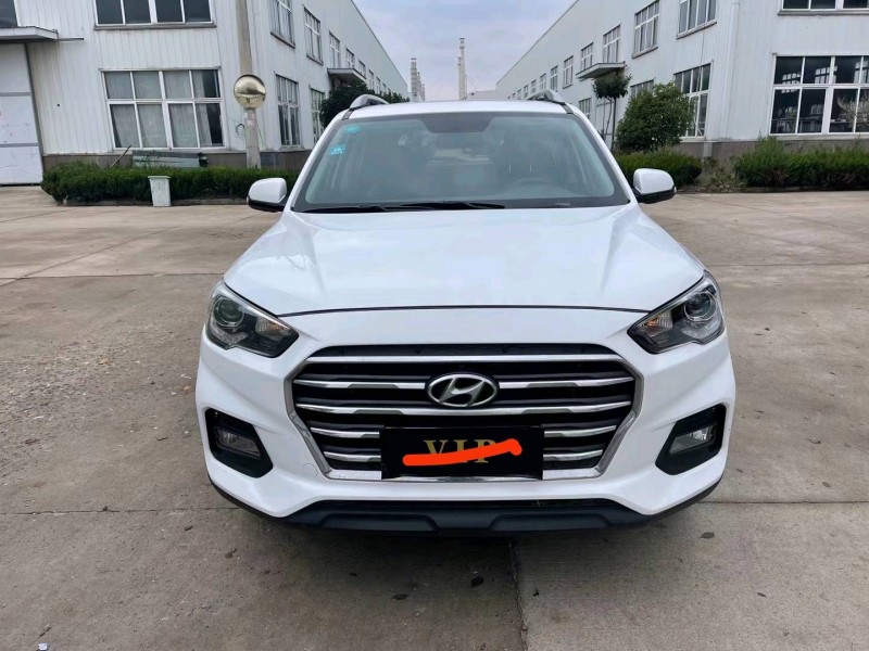 徐州19年现代ix351