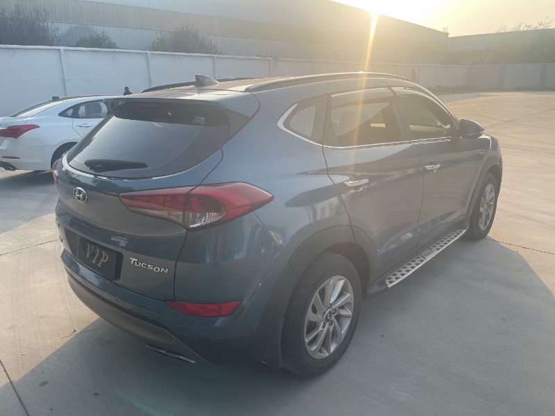 徐州16年现代途胜9