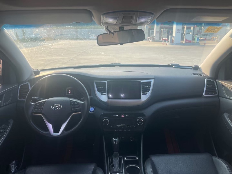 徐州16年现代途胜7