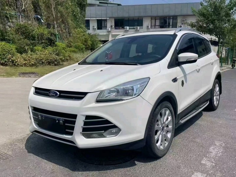 广州15年福特翼虎8