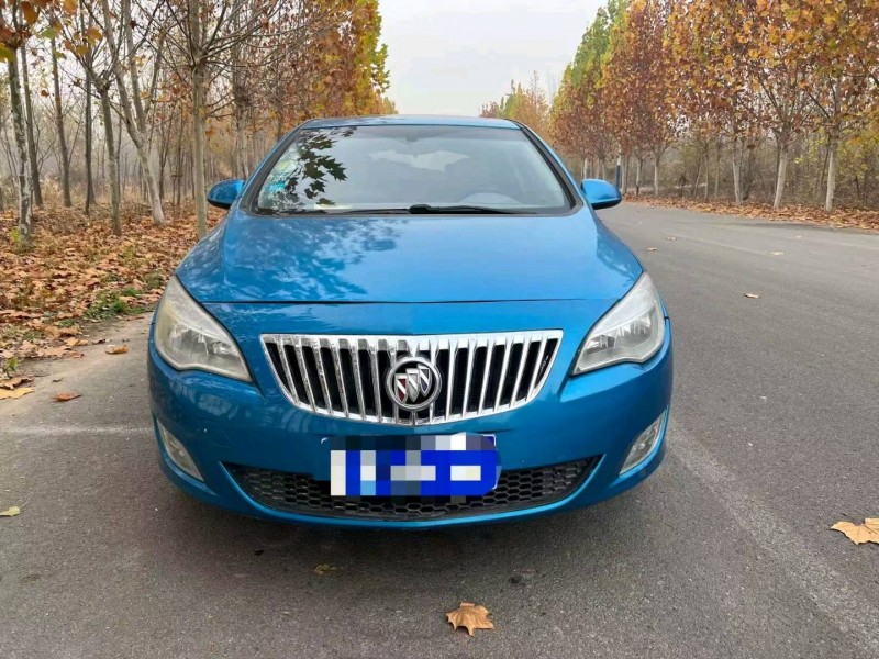 东莞13年别克英朗1