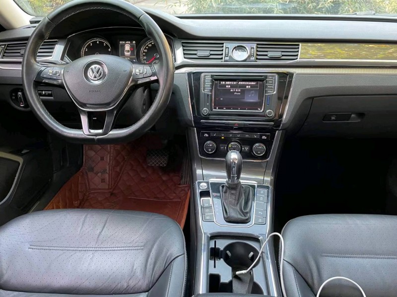 济南16年大众帕萨特7