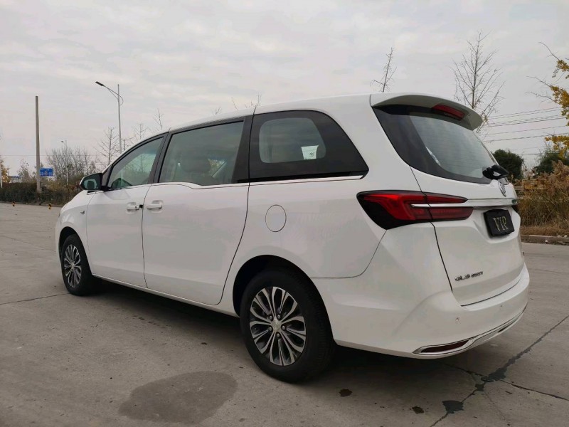 徐州21年别克GL86