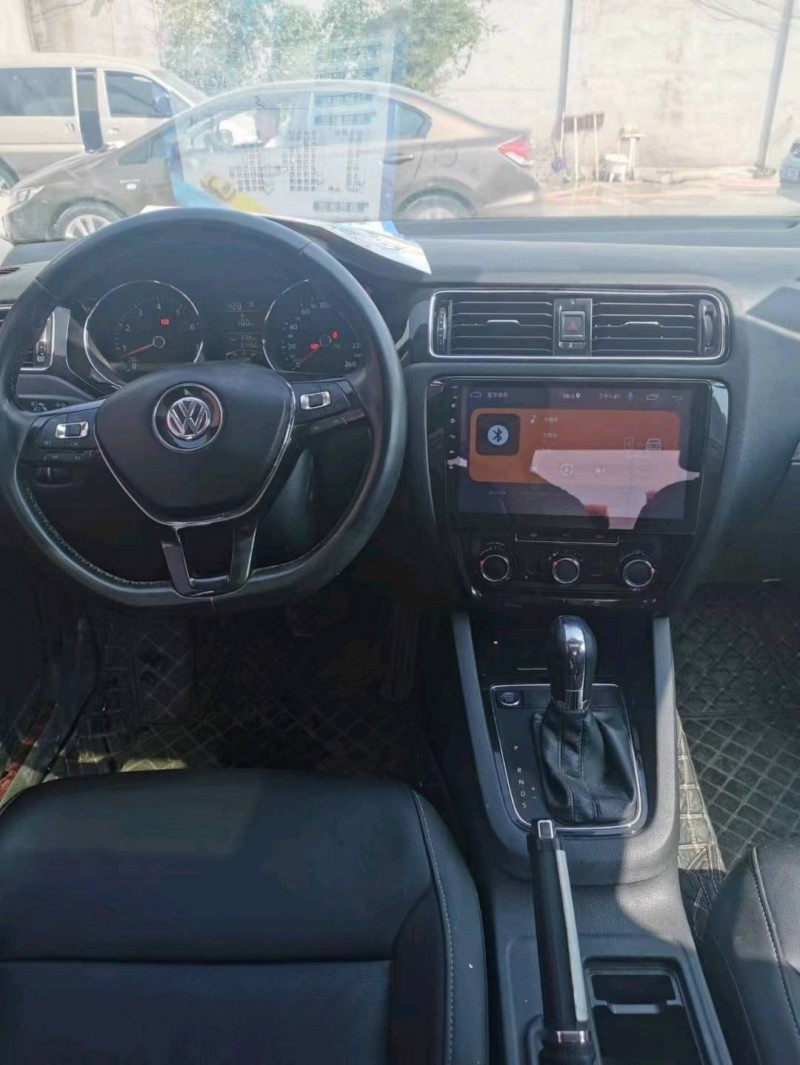 保定18年大众速腾4