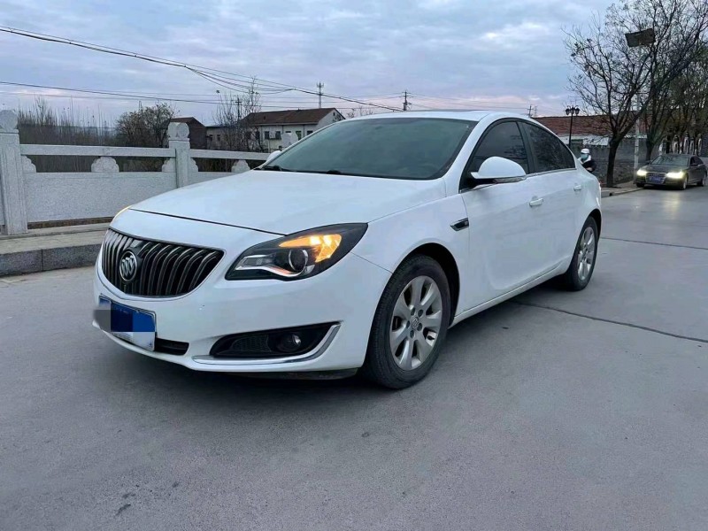 枣庄17年别克君威8