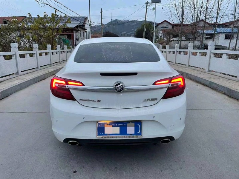 枣庄17年别克君威3