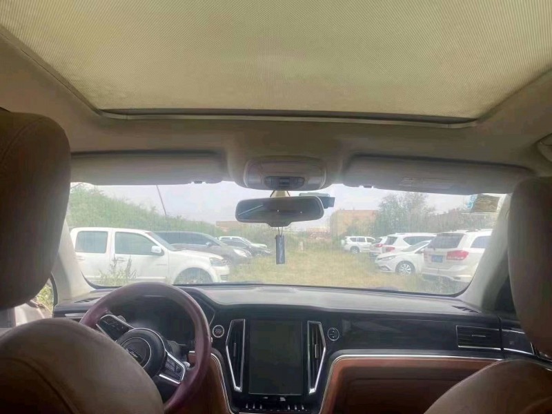 保定17年众泰T7005