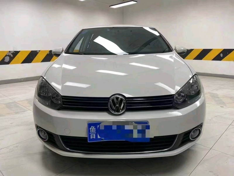 成都13年大众高尔夫1