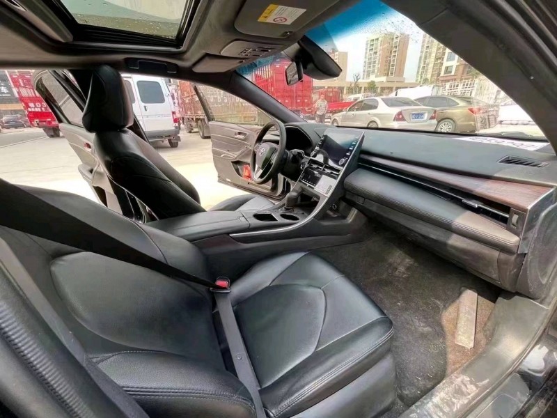 邯郸21年丰田亚洲龙4