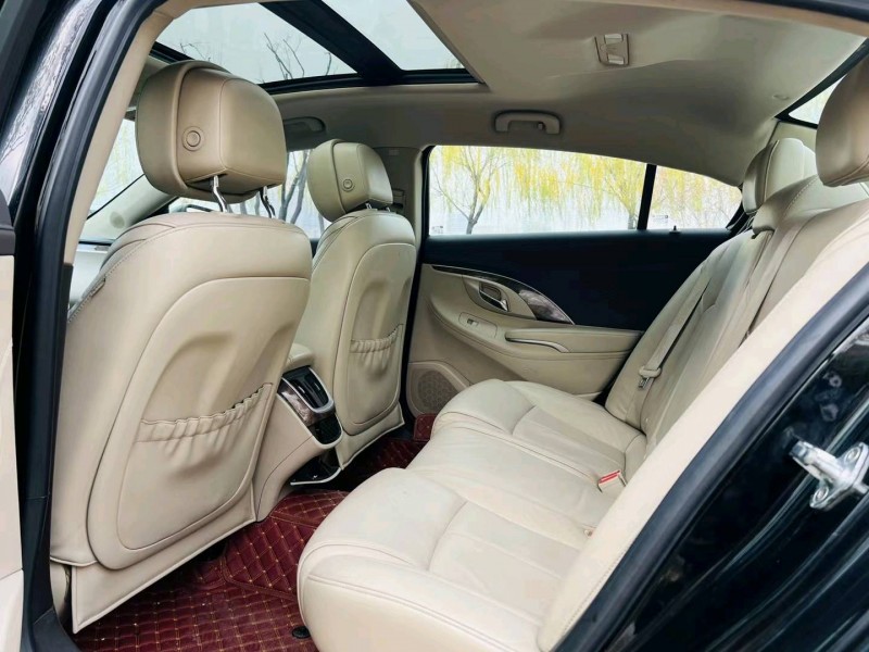 聊城15年别克君越5