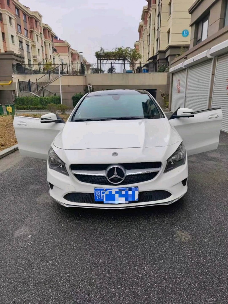 东营18年奔驰CLA8