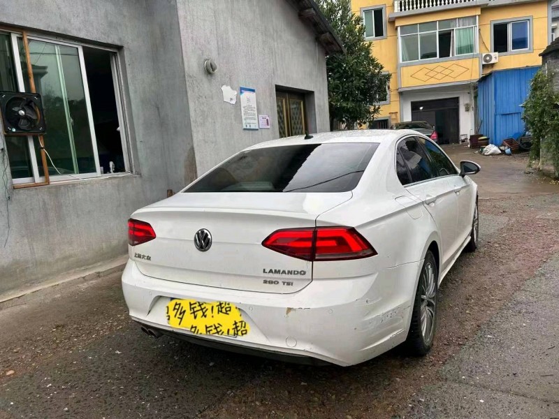 嘉兴15年大众凌渡3