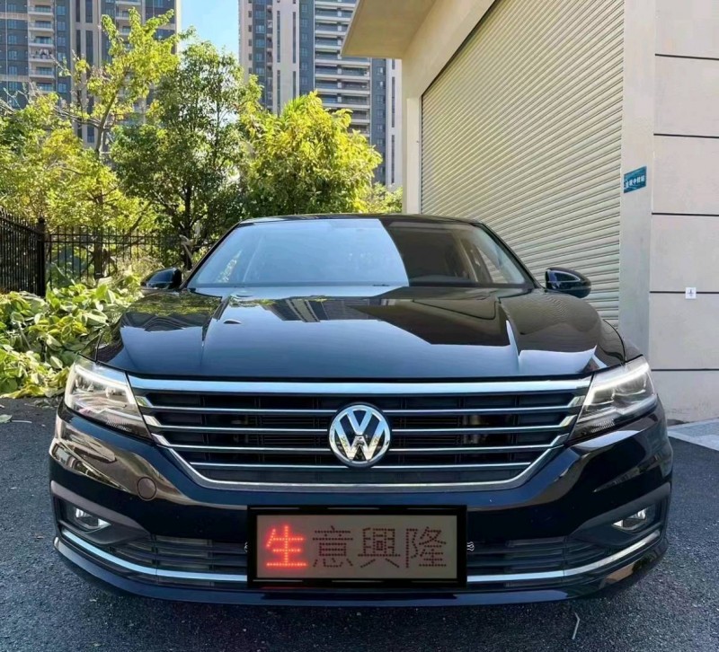 广州20年大众朗逸1